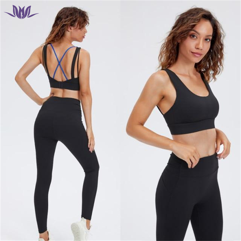 Cheap strappy sports bra from China manufacturer